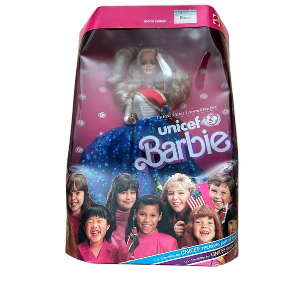 Barbie Doll UNICEF Special Edition # 1920 Mattel Blonde 1989 Red White Blue NEW - Picture 1 of 12
